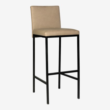 avanti-stool-Photoroom